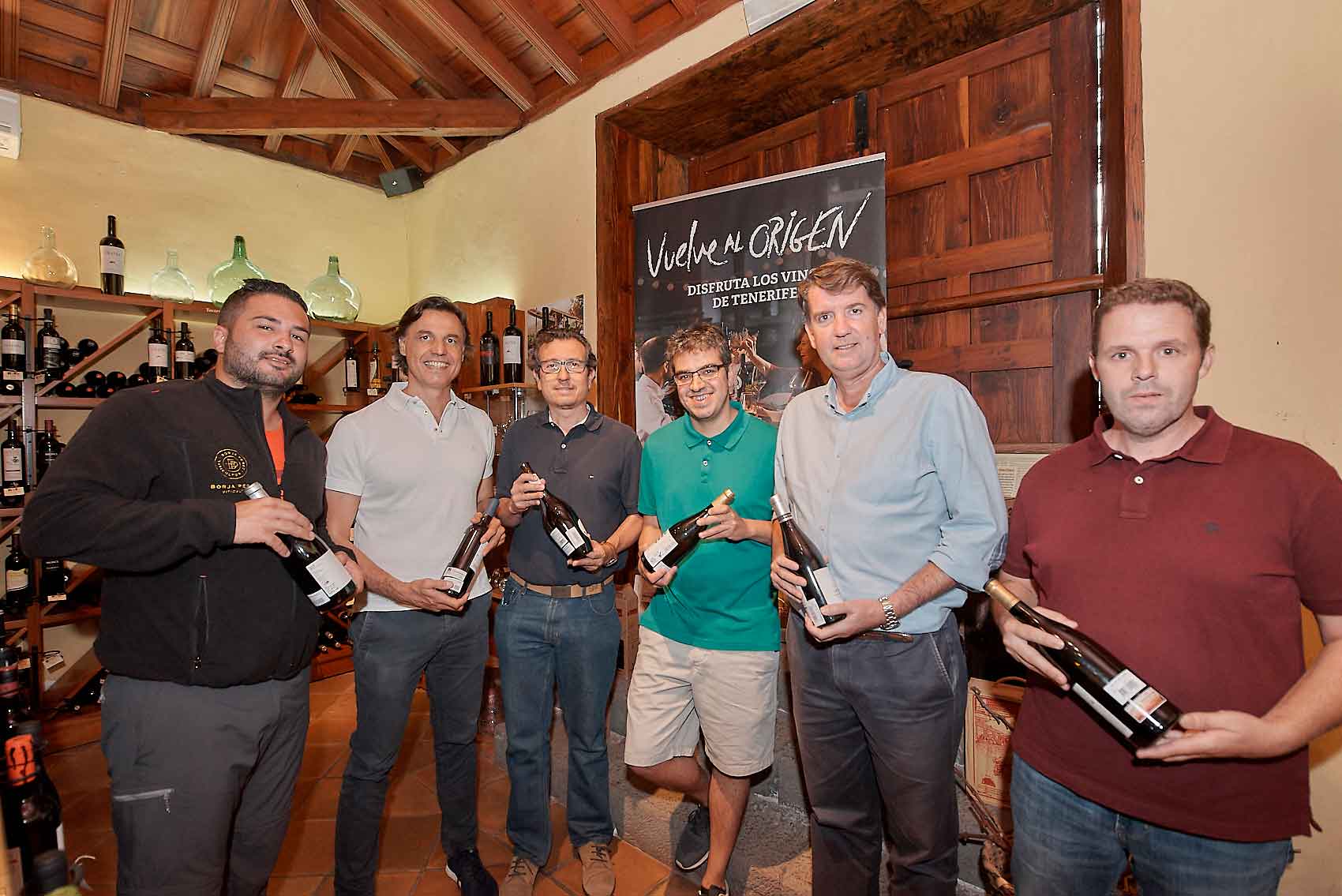 El prestigioso sumiller Ferrán Centelles se interesa por los vinos de Tenerife